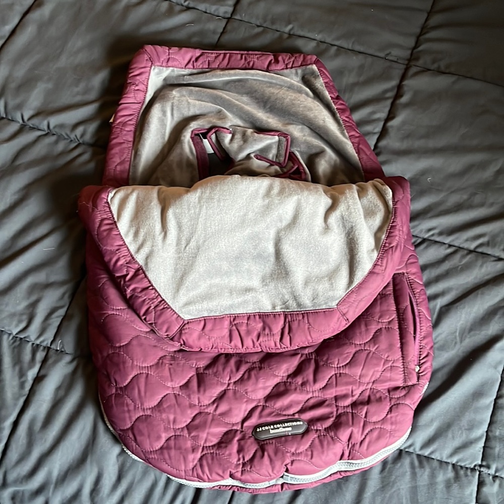 Burgundy JJ Cole bundle me